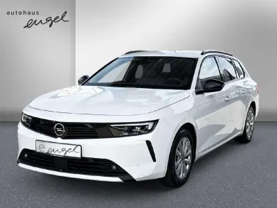 Używany Opel Astra Edition 110 KM (80 kW) 2024 Biały Hatchback