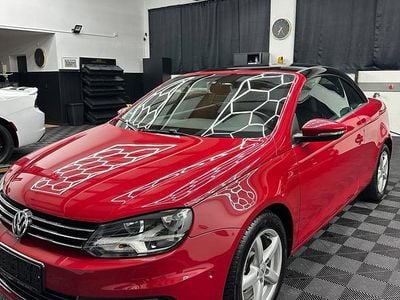Gebraucht VW Eos 122 PS (89 kW) 2012 Rot Cabrio