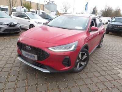 Gebraucht Ford Focus Active X 125 PS (91 kW) 2024 Fantastic red tc (metallic) Kombi