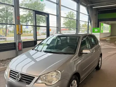 Gebraucht VW Polo 64 PS (47 kW) 2003 Grau Kleinwagen