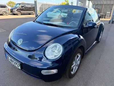 Gebraucht VW New Beetle 75 PS (55 kW) 2004 Blau Kleinwagen