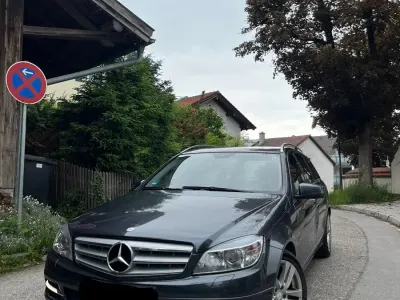 Gebraucht Mercedes C220 170 PS (125 kW) 2010 Grau Kombi
