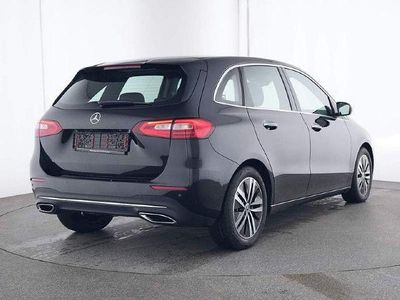 Gebraucht 2022 Mercedes B180 Van / Kleinbus | 30.880 € (Teuer)