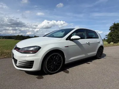 Gebraucht VW Golf VII GTI 220 PS (161 kW) 2013 Weiß Limousine