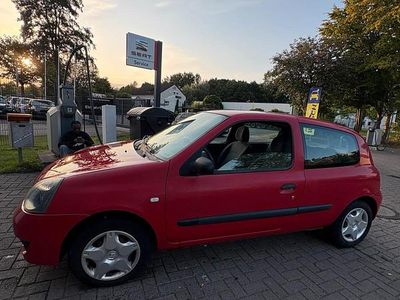 Second-hand Renault Clio GrandTour 75 CP (55 kW) 2007 Roșu Break