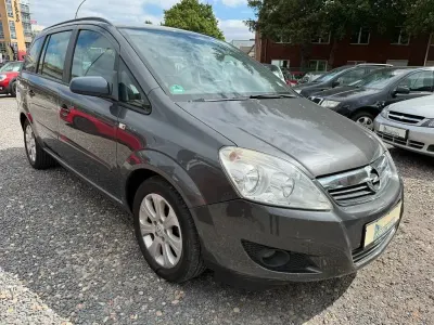 Gebraucht Opel Zafira 140 PS (102 kW) 2009 Grau Van / Kleinbus