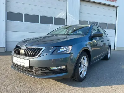 Gebraucht Skoda Octavia Ambition 116 PS (85 kW) 2018 Grau Kombi