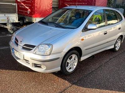 Gebraucht Nissan Almera 115 PS (84 kW) 2004 Silber Kleinwagen