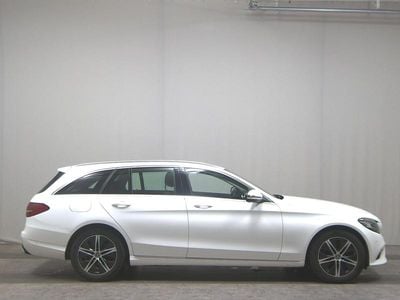 Gebraucht Mercedes C200 Avantgarde 160 PS (117 kW) 2020 Weiss Kombi