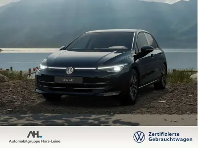 Gebraucht VW Golf VIII 150 PS (110 kW) 2025 Schwarz Limousine