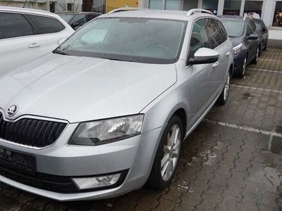 gebraucht Skoda Octavia Combi Ambition