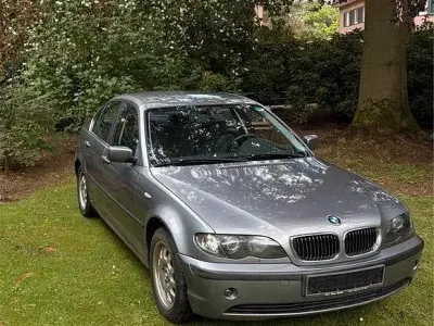 Gebraucht BMW 320 170 PS (125 kW) 2003 Grau Limousine