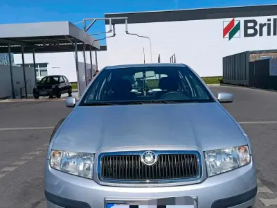 Second-hand Skoda Fabia 60 CP (44 kW) 2005 Gri Hatchback