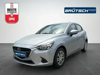 Gebraucht Mazda 2 Prime-Line 75 PS (55 kW) 2018 Sonic silver metallic Limousine