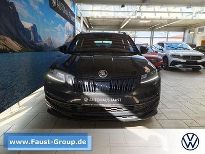 Gebraucht Skoda Karoq SportLine 190 PS (139 kW) 2022 Schwarz perleffekt SUV