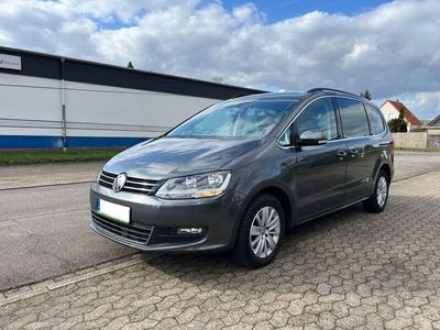 gebraucht VW Sharan 2.0 TDI BMT DSG Comfortline 7Sitze Navi