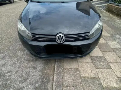 Gebraucht VW Golf VI 122 PS (89 kW) 2010 Schwarz Kleinwagen