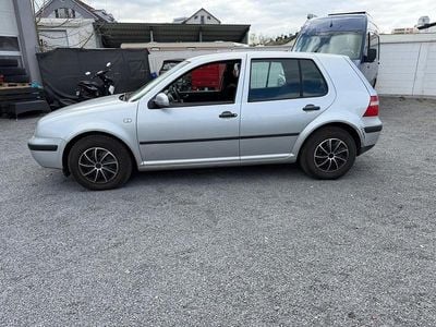 Gebraucht VW Golf IV 75 PS (55 kW) 2002 Kleinwagen