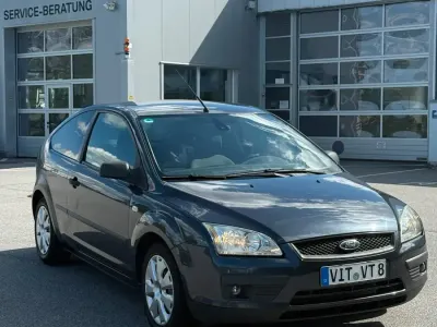 Gebraucht Ford Focus 80 PS (58 kW) 2006 Grau Coupé