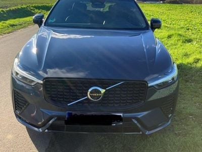 Second-hand Volvo XC60 R-Design 198 CP (145 kW) 2021 Albastru SUV