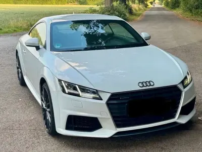 Gebraucht Audi TT Ambiente 230 PS (169 kW) 2014 Weiß Coupé