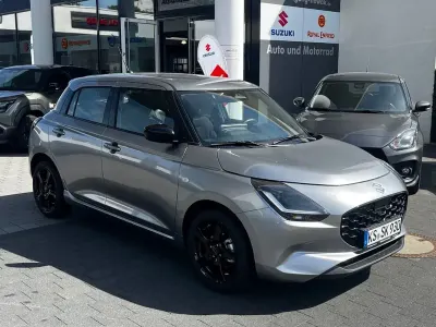 Neu Suzuki Swift Club 83 PS (61 kW) 2026 Grau Kleinwagen