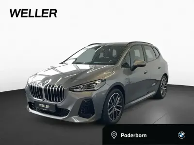 Gebraucht BMW 220 M Sport 150 PS (110 kW) 2025 Grau Van / Kleinbus