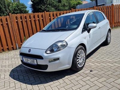 Gebraucht Fiat Punto Easy 69 PS (50 kW) 2012 Weiß Kleinwagen