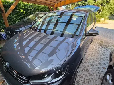 Gebraucht VW Touran Trendline 140 PS (102 kW) 2012 Grau Van / Kleinbus