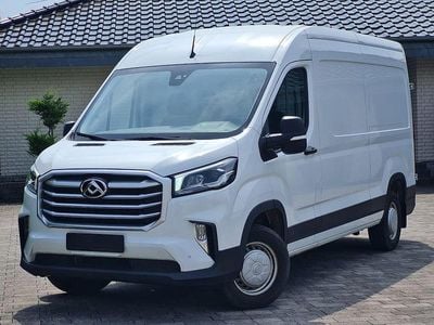 Maxus V90