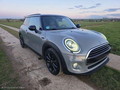 Gebraucht Mini Cooper D 116 PS (85 kW) 2019 Grau Kleinwagen