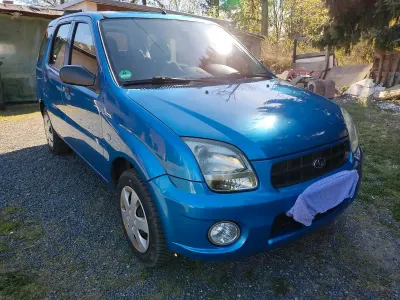 Begagnad Subaru Justy 94 HK (69 kW) 2005 Blå Halvkombi
