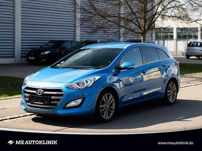 Gebraucht Hyundai i30 Passion 135 PS (99 kW) 2016 Blau Limousine