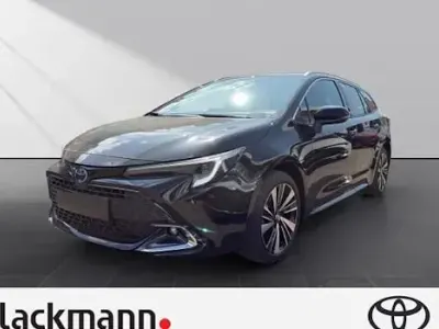 Nuova Toyota Corolla 196 CV (144 kW) 2025 Nero Station wagon