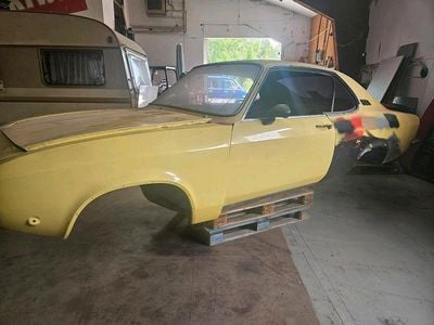 Gebraucht Opel Manta 68 PS (50 kW) 1973 Gelb Coupé