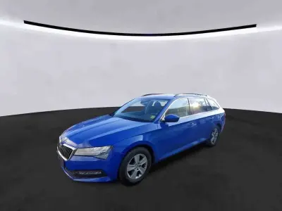 Gebraucht Skoda Superb Ambition 150 PS (110 kW) 2022 Energyblau Kombi