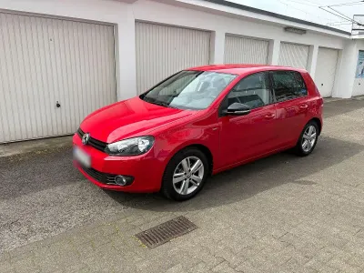 Second-hand VW Golf VII Match 86 CP (63 kW) 2012 Roșu Berlinǎ