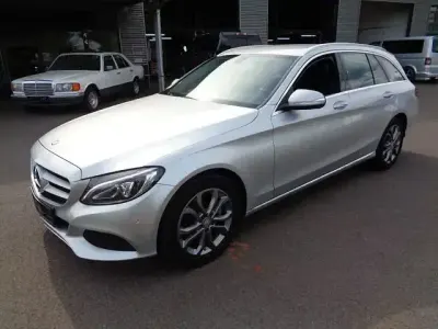 Gebraucht Mercedes C220 Avantgarde 170 PS (125 kW) 2015 Silber Kombi