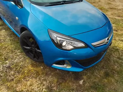 Gebraucht Opel Astra GTC OPC 280 PS (205 kW) 2013 Blau Limousine