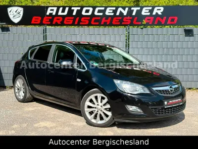 Gebraucht Opel Astra Sport 125 PS (91 kW) 2010 Schwarz Limousine