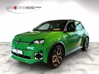 Nuova Renault R5 Komfort 110 kW (150 CV) 2026 Verde Utilitaria