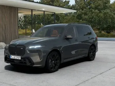 Neu BMW X7 M Sport 530 PS (389 kW) 2026 Grau SUV