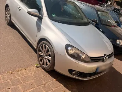 Gebraucht VW Golf VI 122 PS (89 kW) 2009 Silber Kleinwagen