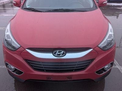 Gebraucht Hyundai ix35 Style 184 PS (135 kW) 2015 Rot SUV