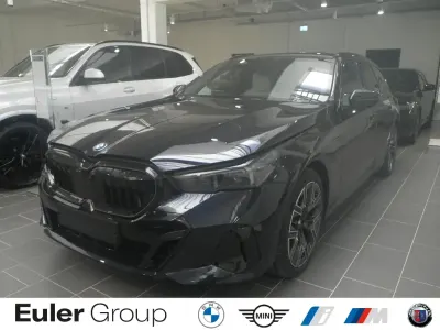 Gebraucht BMW 550e Sport Line 510 PS (375 kW) 2026 Schwarz Kombi