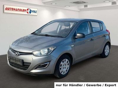 Gebraucht Hyundai i20 Edition 86 PS (63 kW) 2013 Grau Kleinwagen