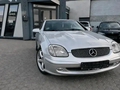 Gebraucht Mercedes SLK200 163 PS (119 kW) 2002 Silber Cabrio