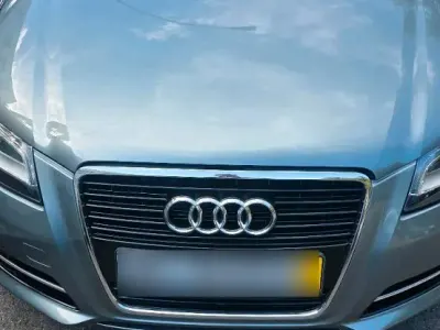 Gebraucht Audi A3 125 PS (91 kW) 2011 Blau Kleinwagen