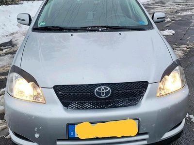 Silber Gebraucht 2004 Toyota Corolla Kleinwagen | 3.649 € (Fairer Preis)