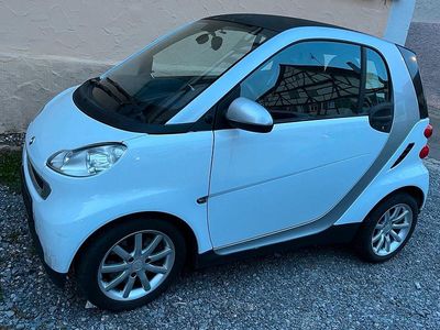 Gebraucht Smart ForTwo Coupé 61 PS (44 kW) 2011 Grau Coupé